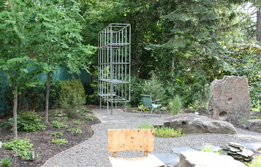 Modern Cliff Park by Pacific Garden Design - Photo 16