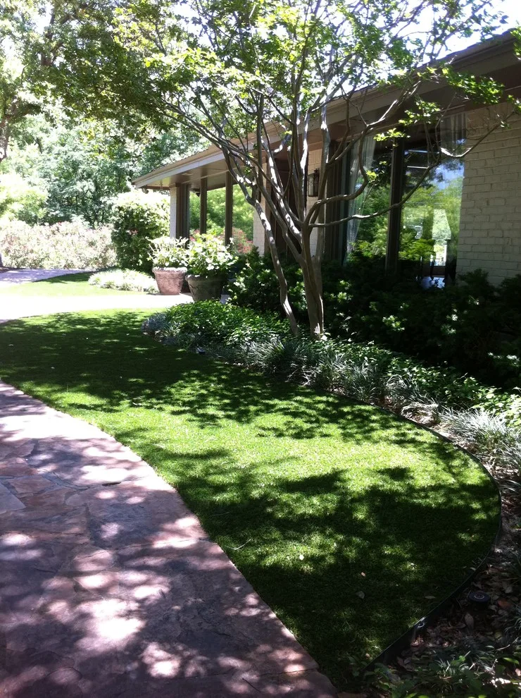Farmer's Daughter Landscape - Photo 2