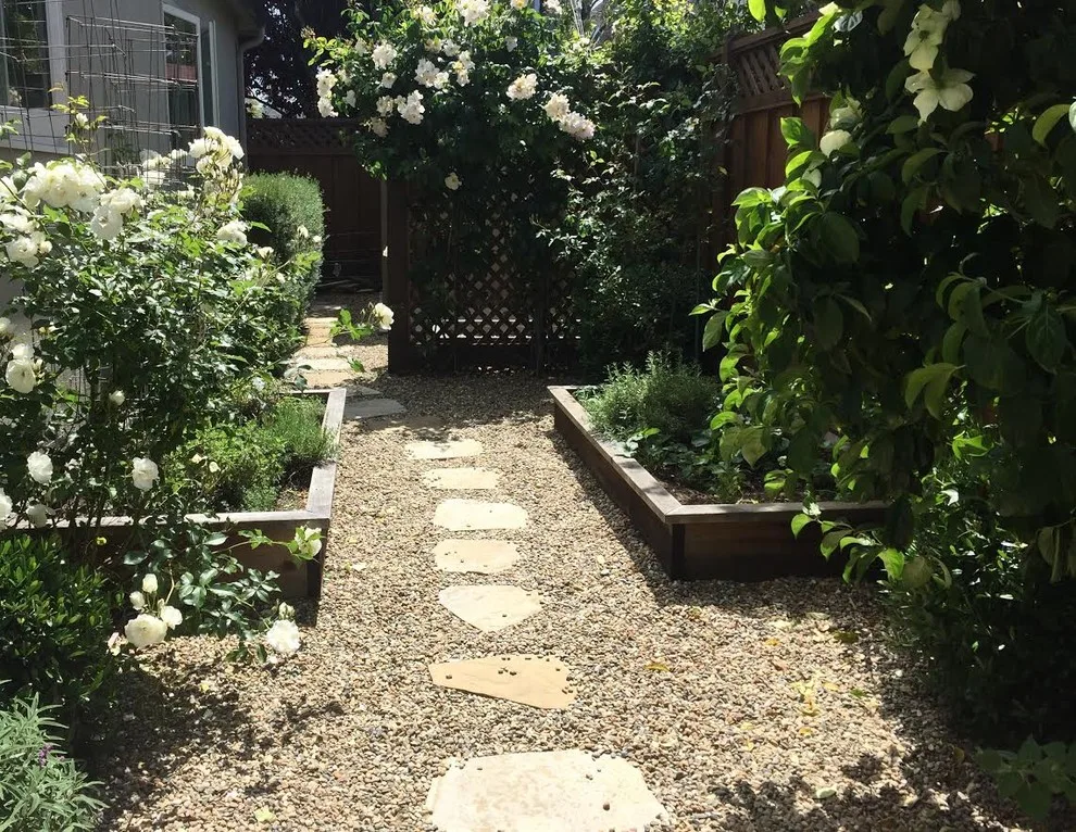 Comfortable Outdoor Living by Haven Home And Garden Design - Photo 4