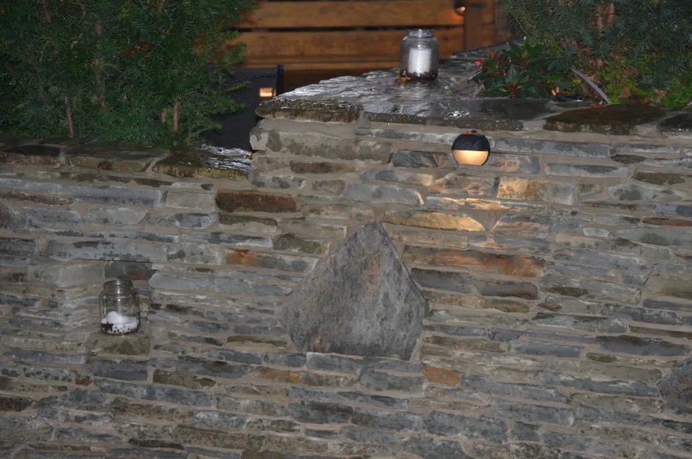 Entrance Barrier by Paoke Stoneworks - Photo 55
