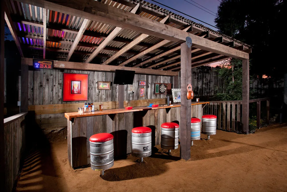 Diverse outdoor cooking areas and bars by Jake Moss Designs - Photo 4