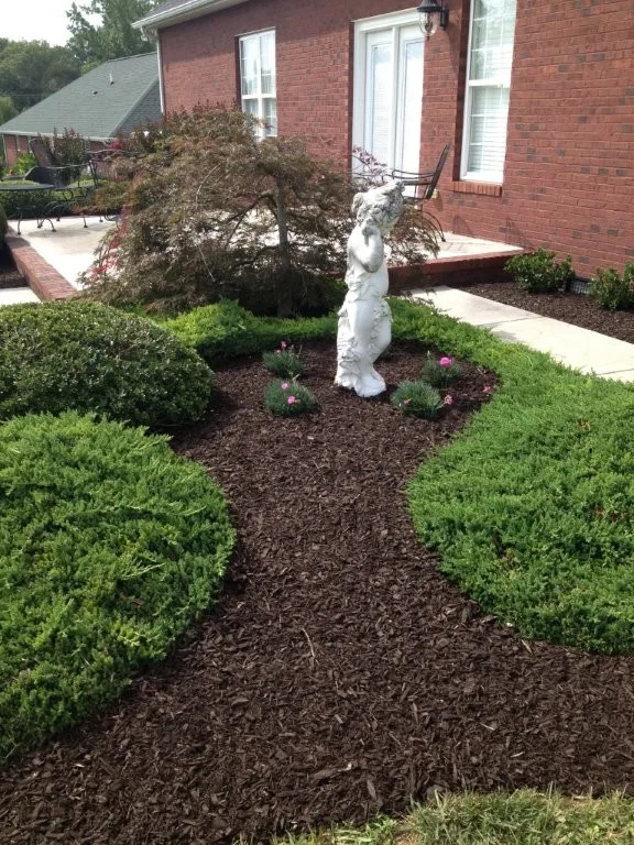 Garden Outdoor Design by Wadescapes - Photo 4
