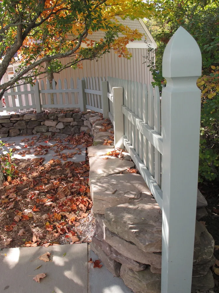 Barriers / Entrances / Trellises by Cre Woodard, Landscape Design And Construction - Photo 3
