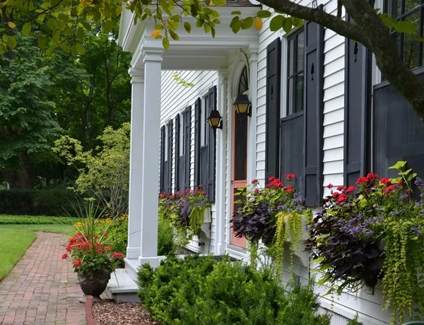 Elegant Garden and Property Care by Landscape Logic - Photo 3