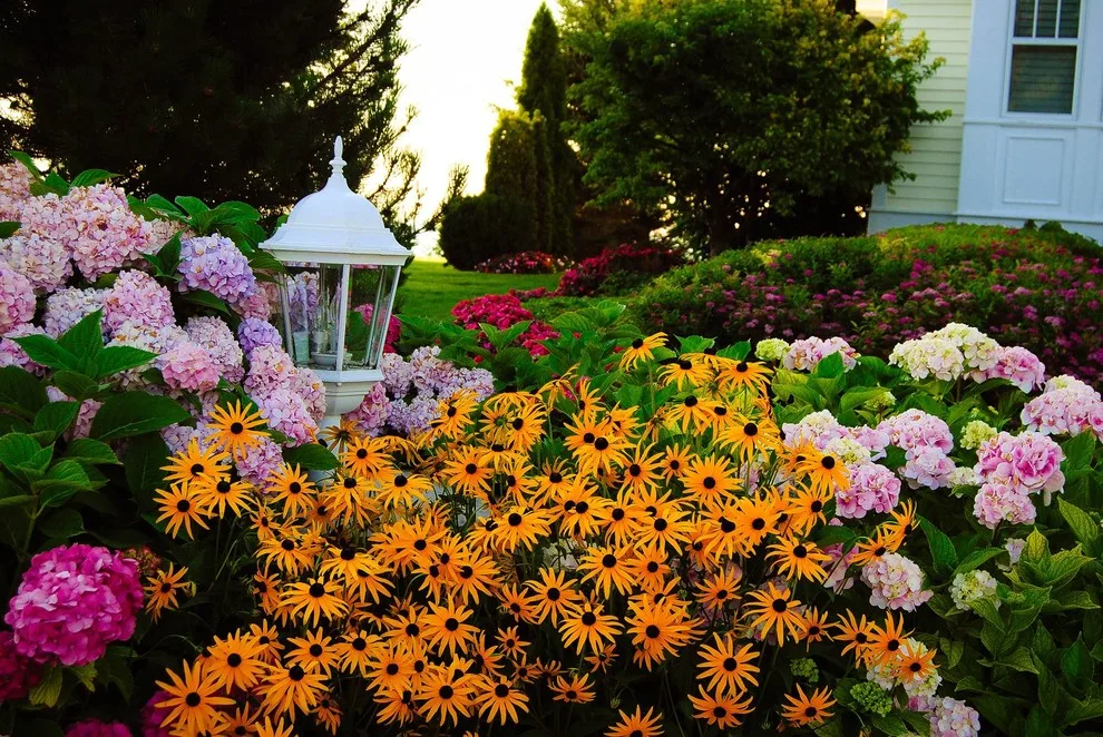 Elegant Garden and Property Care by Landscape Logic - Photo 5