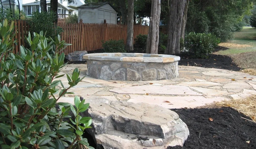 Outdoor Fireplaces by Beasley Landscape Architects - Photo 2