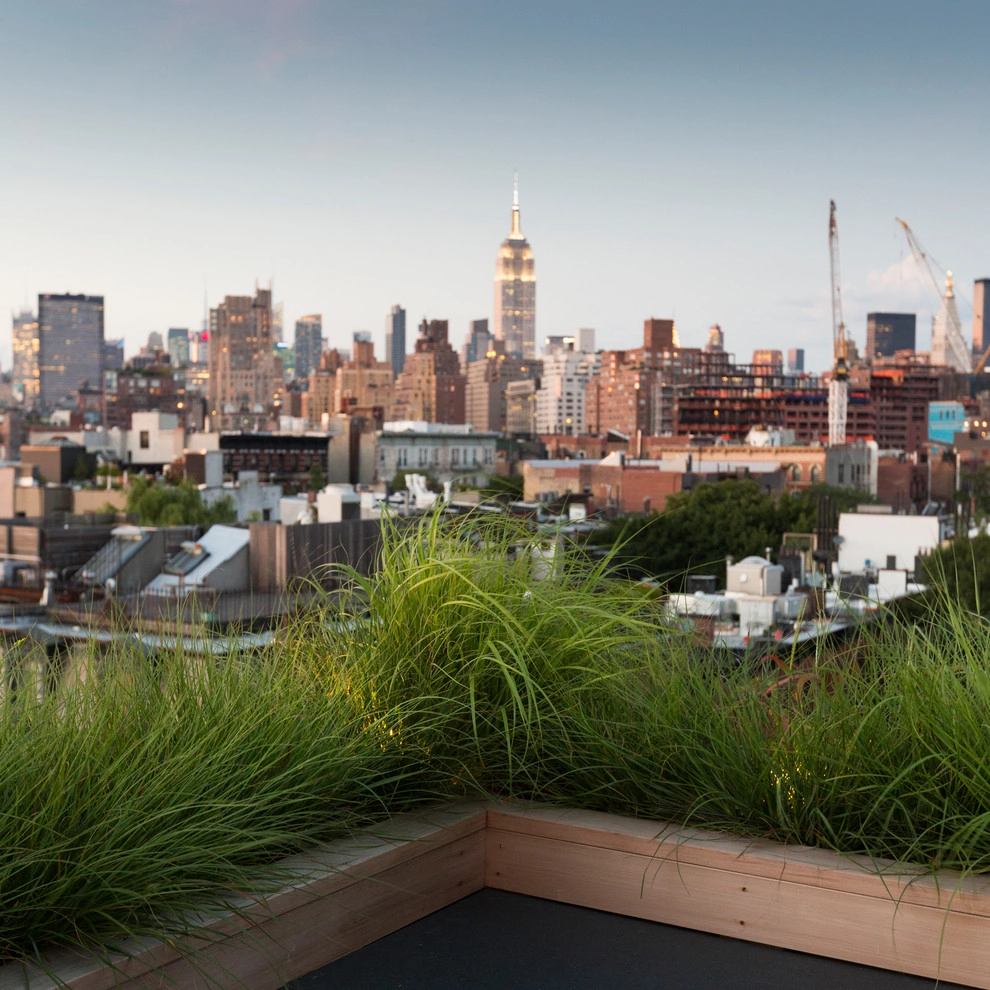 West Village Co-Op by Christian Duvernois Landscape/Studio - Photo 15