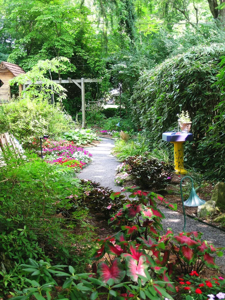 Fountain City Cabin by Garry Menendez Landscape Architecture - Photo 2