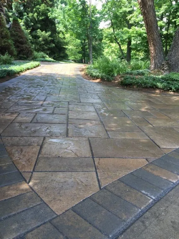 Fox Chapel Home by Palat Landscaping Inc. - Photo 4