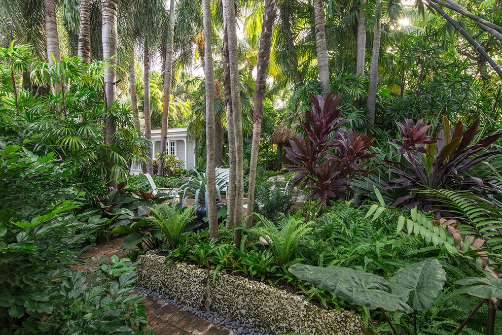 Fred's Green Space by Craig Reynolds Landscape Architecture - Photo 5