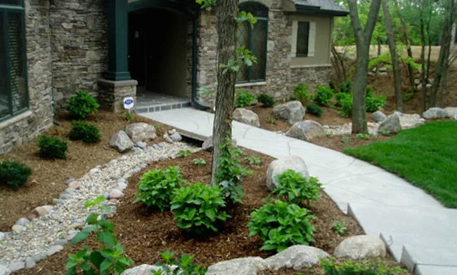 Vip Lawn & Landscape - Photo 12