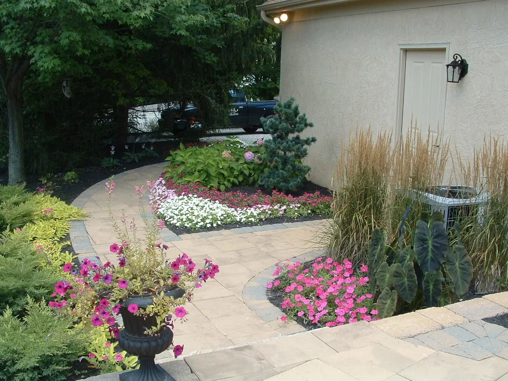 Five Seasons Landscape Management - Photo 3