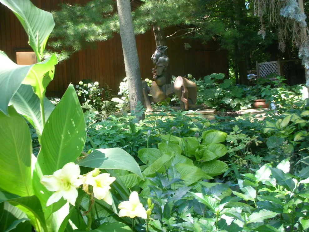 Five Seasons Landscape Management - Photo 10