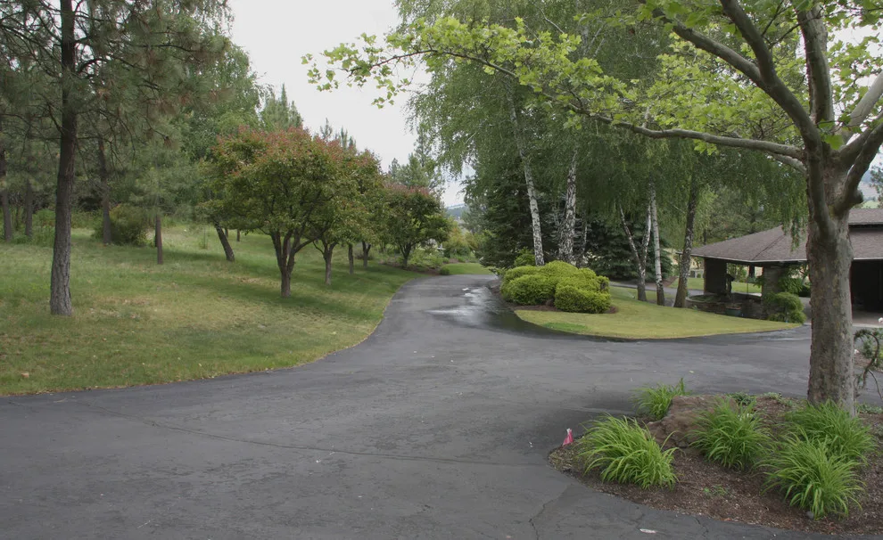 Contemporary Hangman Valley by Pacific Garden Design - Photo 6