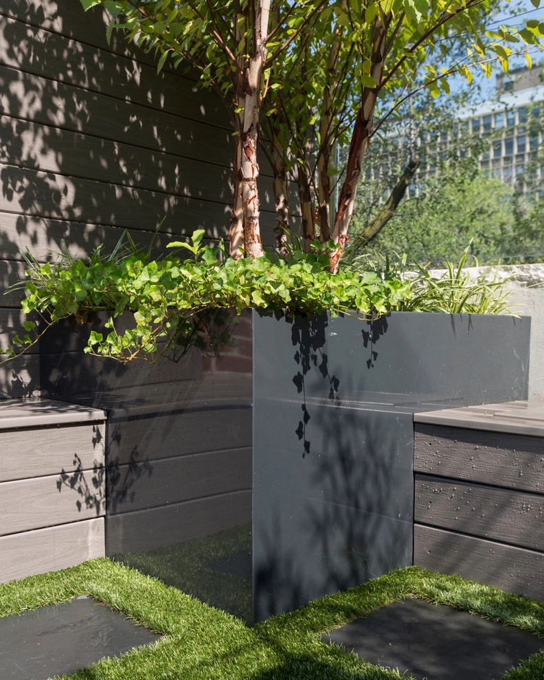 Upper West Side Townhouse by Christian Duvernois Landscape/Studio - Photo 3