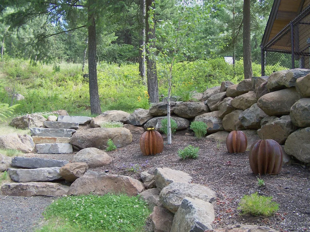 Iller Creek Home by Pacific Garden Design - Photo 11