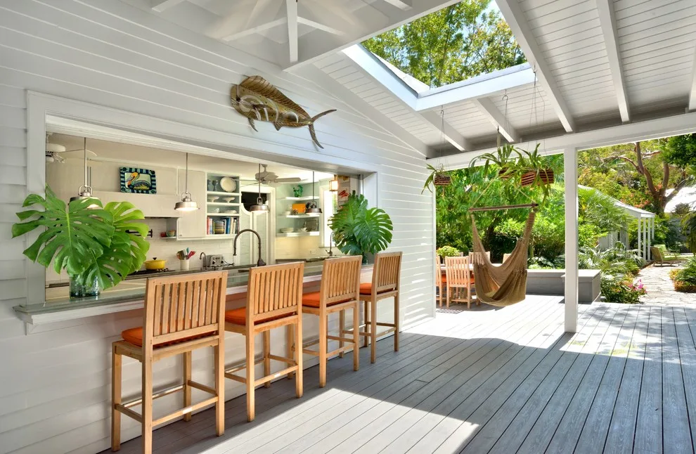 Key West Home by Craig Reynolds Landscape Architecture - Photo 2