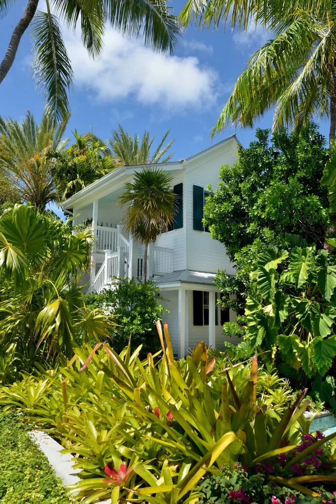 Key West Home by Craig Reynolds Landscape Architecture - Photo 12