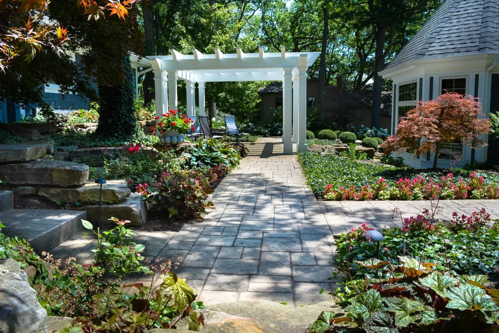 Lake Getaway Cottage by Paragon Landscape Inc - Photo 5