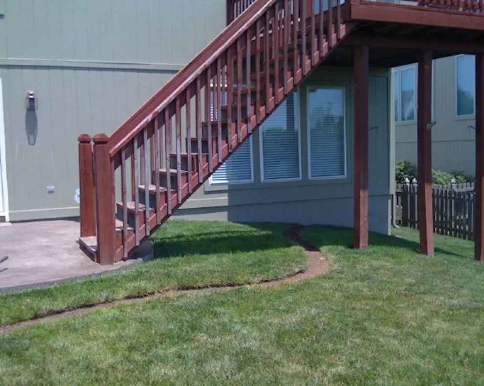 E Z Lawn And Landscape, LLC - Photo 4