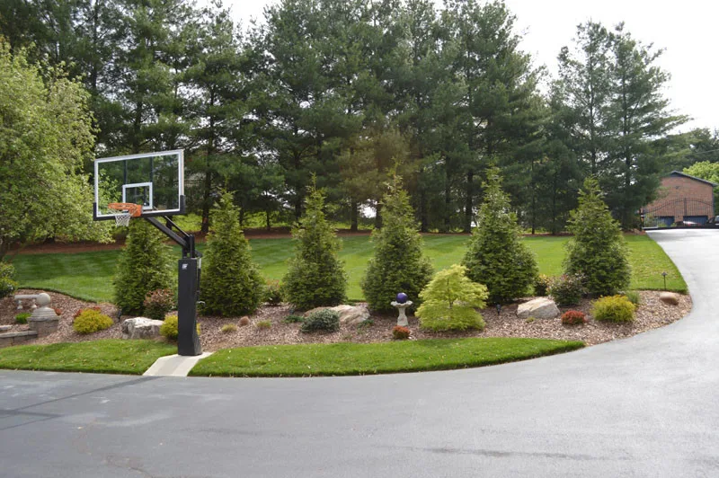 Gardened Residence by Promier Landscapes - Photo 4