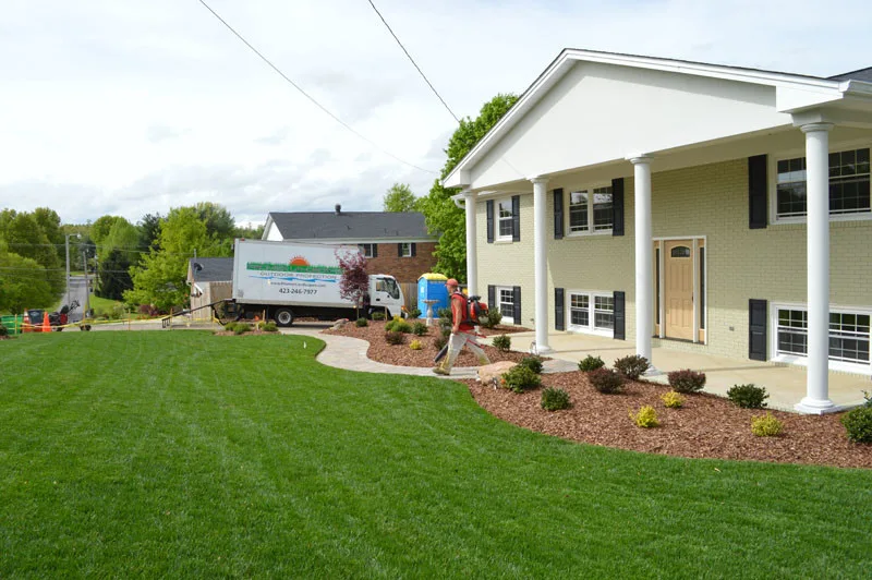 Gardened Residence by Promier Landscapes - Photo 7