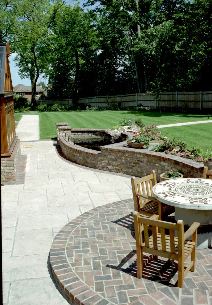 Heritage Garden by English Landscape LLC - Photo 2