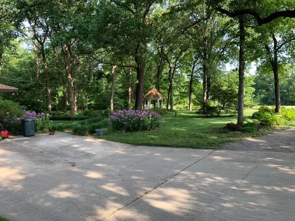 Jb Landscaping - Photo 2