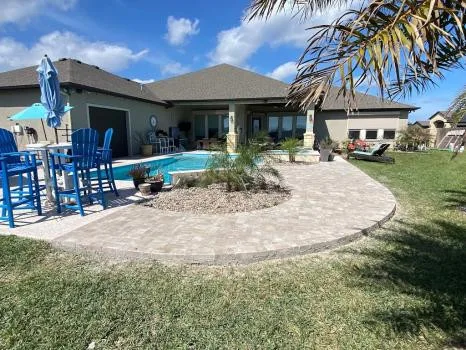 Lawn Pros - Photo 3
