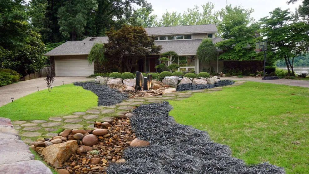Maumelle Home by MESA Landscape Architects, Inc - Photo 2