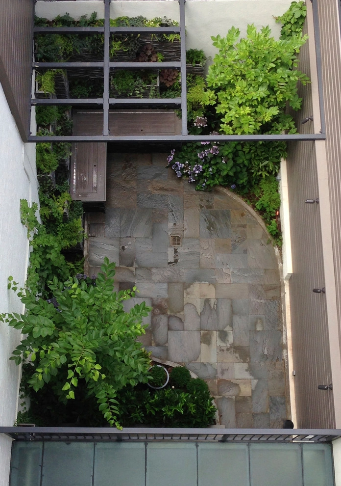 Upper West Side Townhouse by Christian Duvernois Landscape/Studio - Photo 5