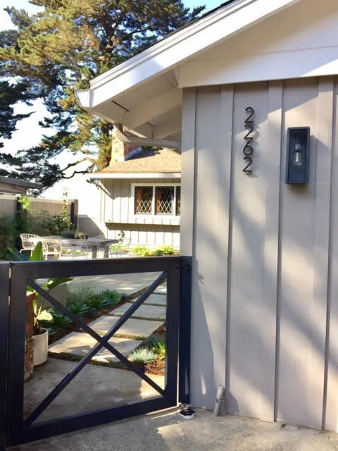 Mid-century Cottage by Haven Home And Garden Design - Photo 3
