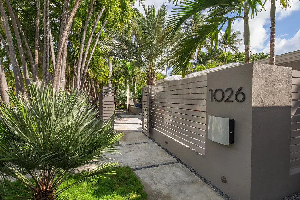 Contemporary Key West by Craig Reynolds Landscape Architecture - Photo 9