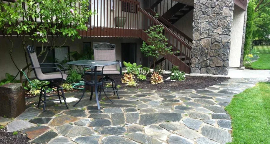 Engaging Hardscapes by Barbara Safranek Landscape Design - Photo 7