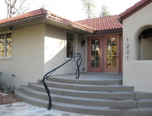 Engaging Hardscapes by Barbara Safranek Landscape Design - Photo 2