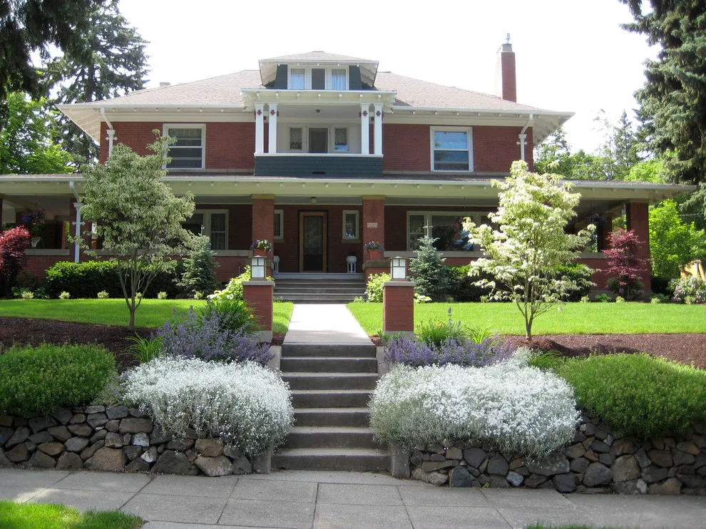 Inviting Entries by Barbara Safranek Landscape Design - Photo 3