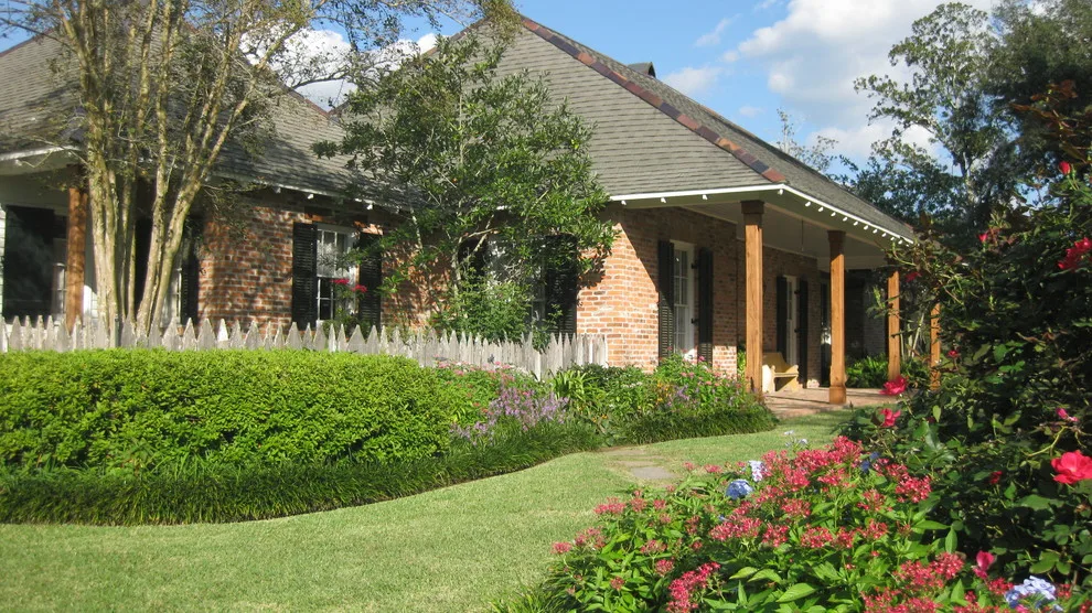 Viator & Associates Inc - Photo 11
