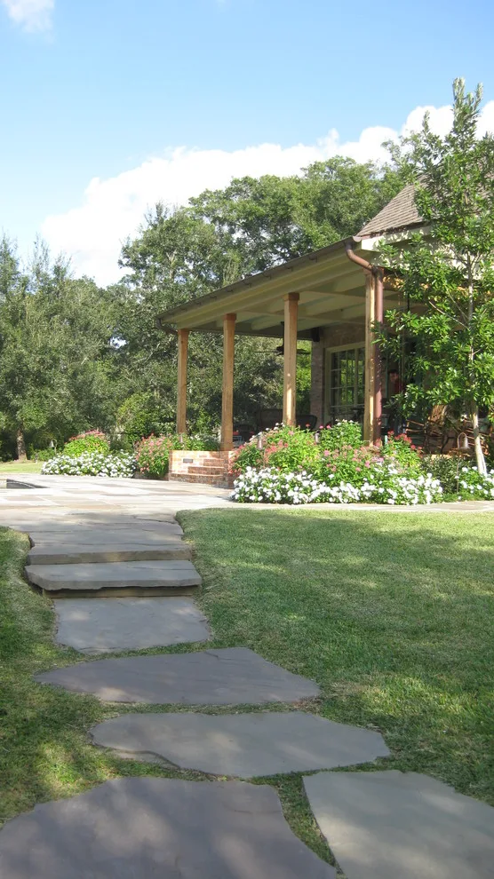 Viator & Associates Inc - Photo 13