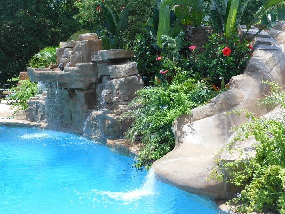 Outdoor Spaces: Swimming Pools by All Seasons Nursery & Landscaping, LLC. - Photo 20