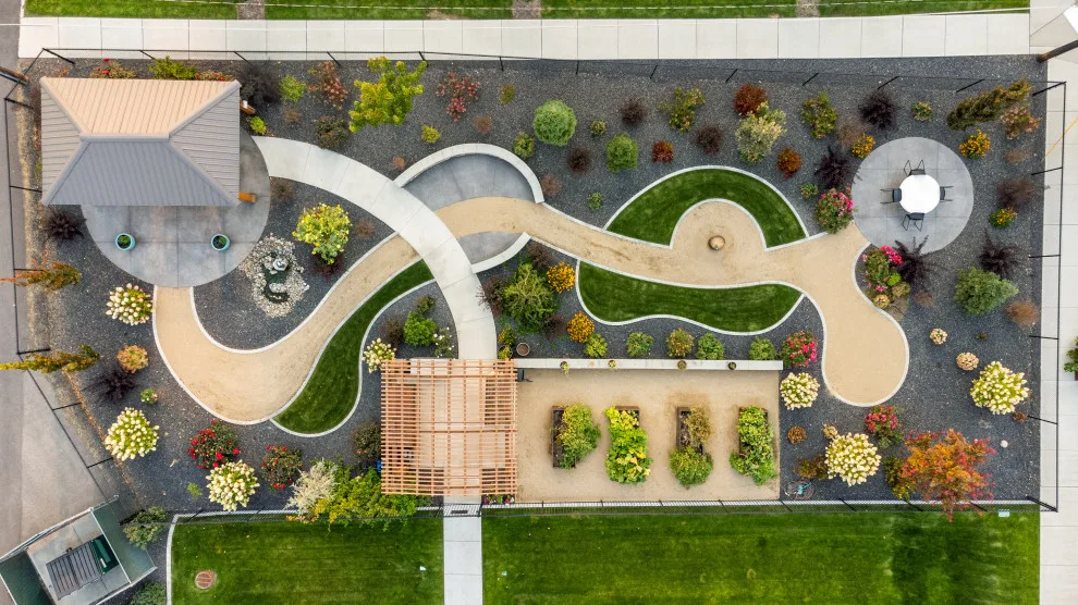 Pam's Greenery by Coppercreek Landscaping - Photo 5