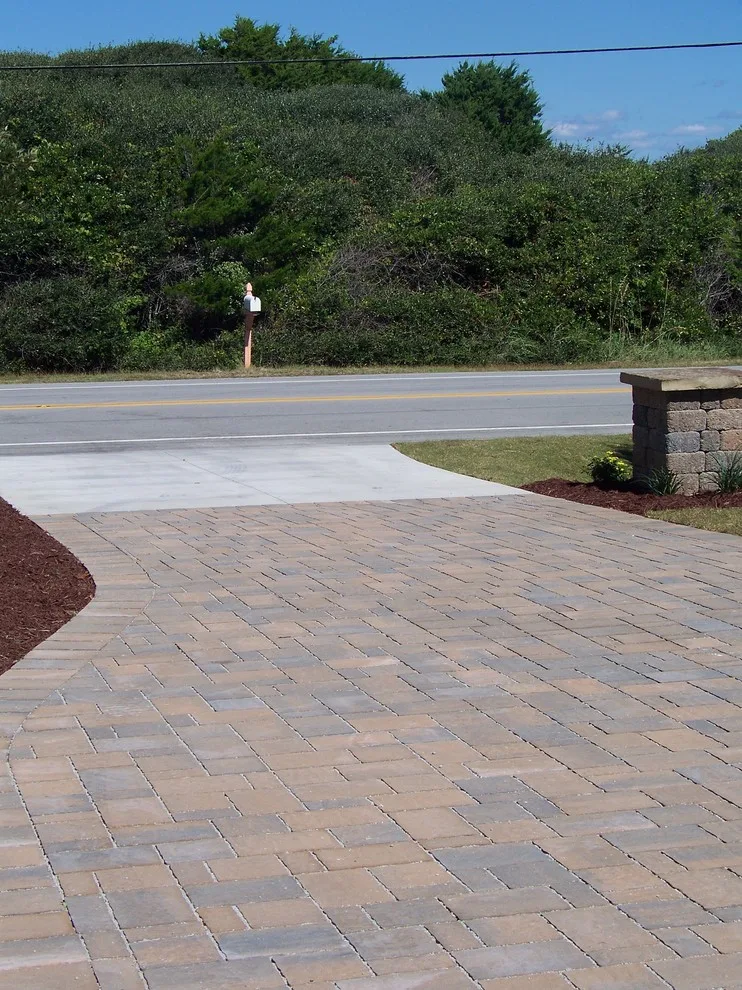 Emerald Isle - permeable pavement by Yardworks, Inc. - Photo 9