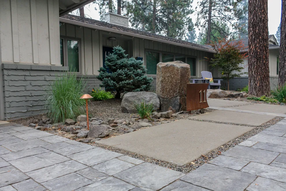 Perry Lane Ranch House by Pacific Garden Design - Photo 9