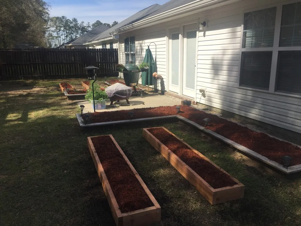 Custom Garden Company - Photo 6