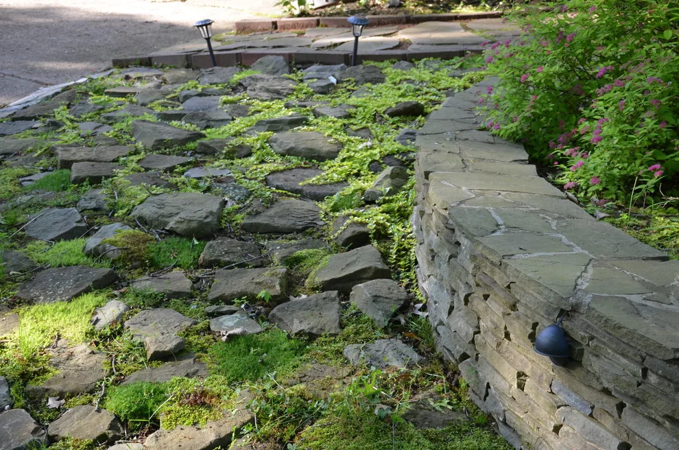 Arbitrary Garden by Paoke Stoneworks - Photo 49
