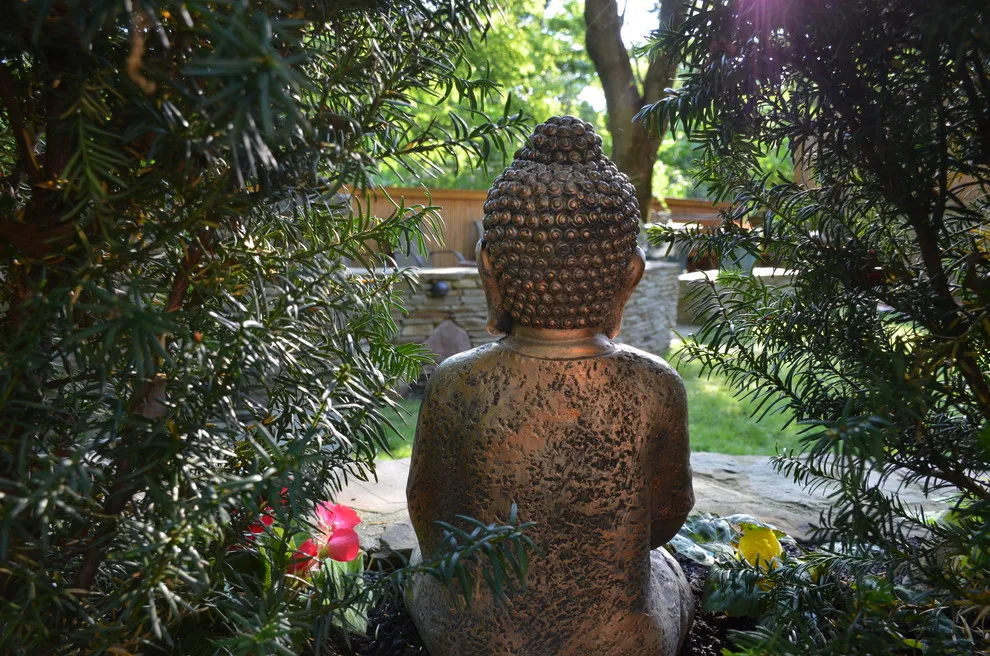 Arbitrary Garden by Paoke Stoneworks - Photo 11