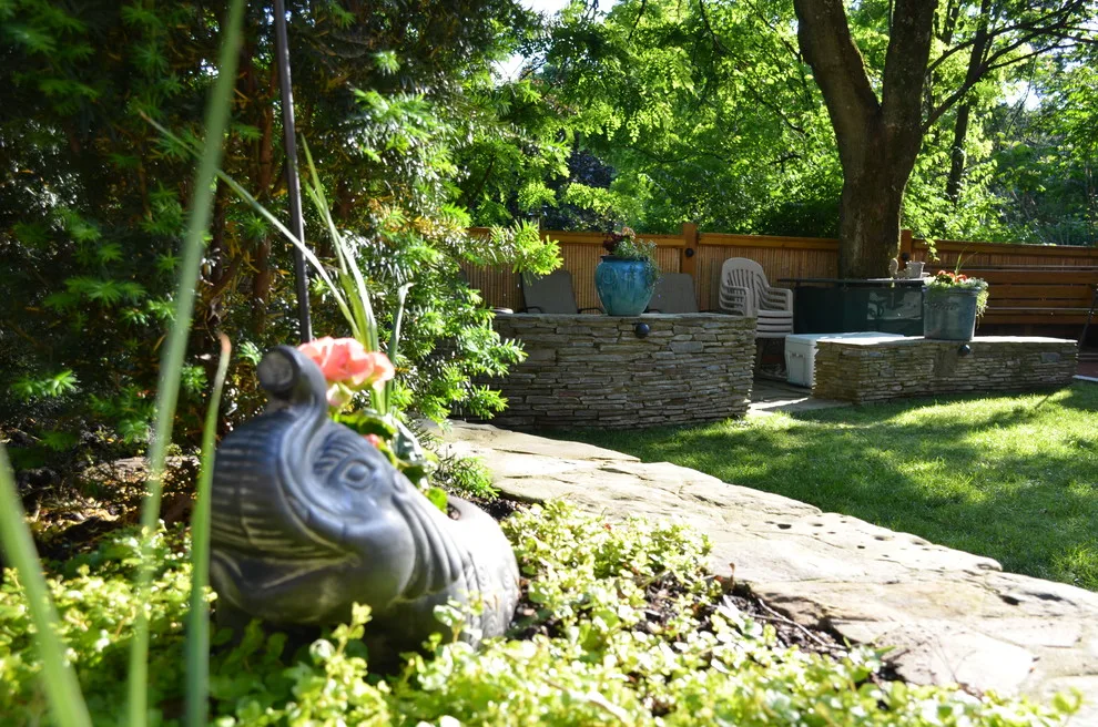 Arbitrary Garden by Paoke Stoneworks - Photo 38