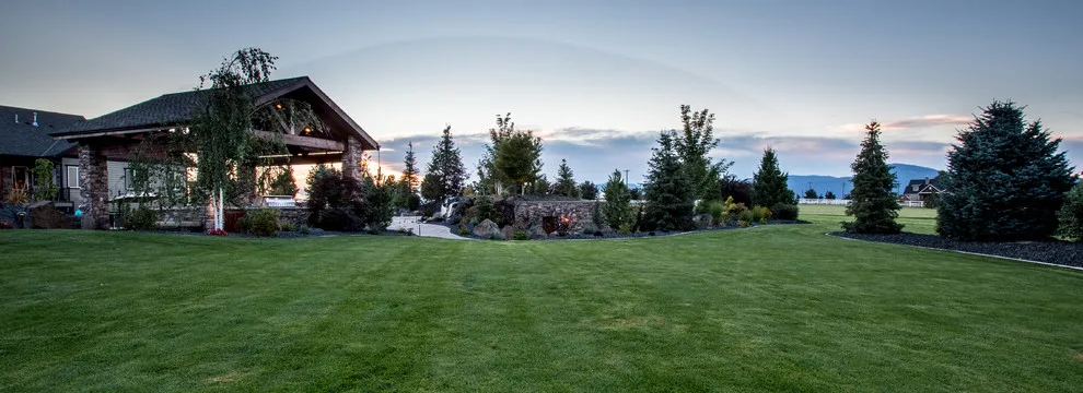 Prairie Resort Lifestyle by Coppercreek Landscaping - Photo 8