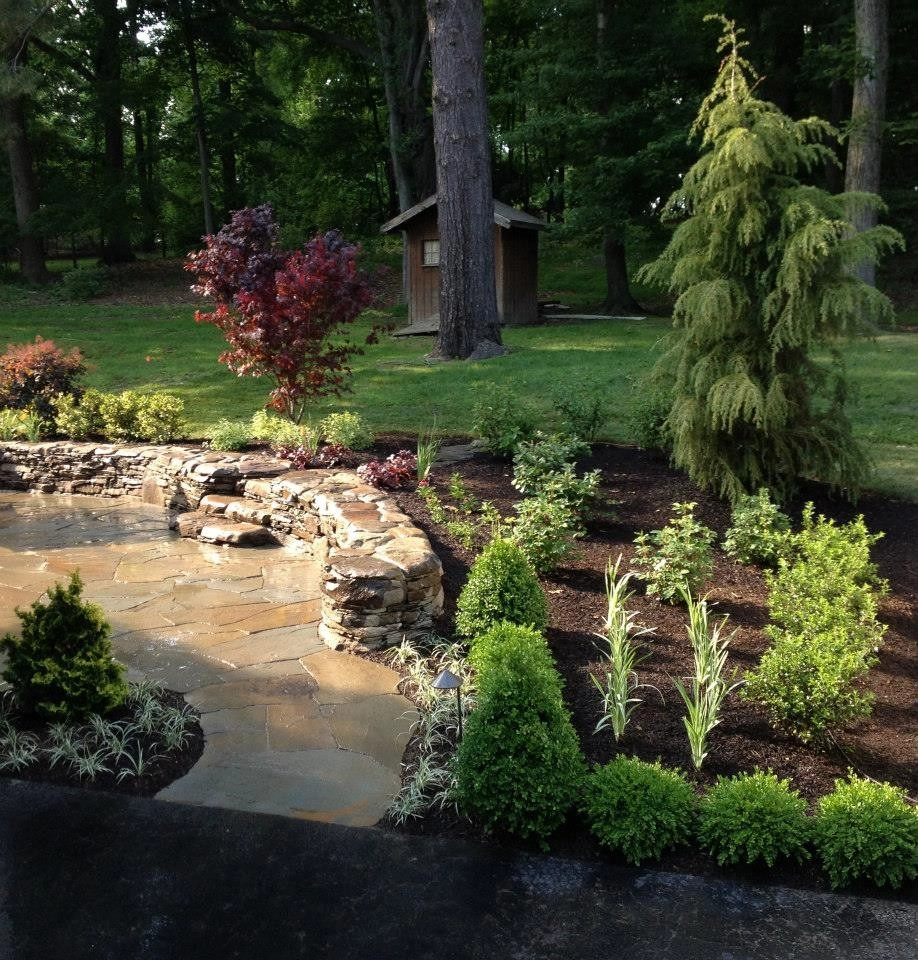 Layfayette Hill Flagstone Patio and Landscape by Christopher A. Zeek LandscapeDesign&Construction - Photo 5