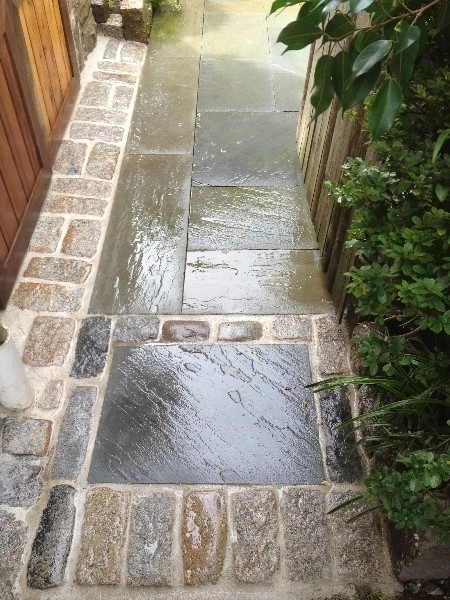 Small Backyard Landscape by Christopher A. Zeek LandscapeDesign&Construction - Photo 2