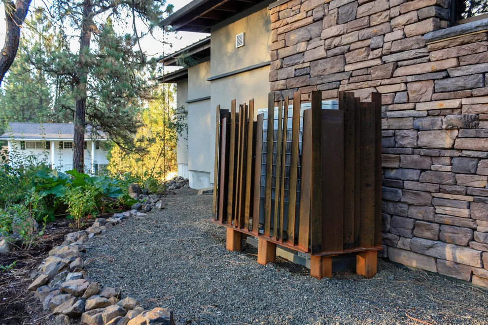 South Hill Energy-Efficient Home by Pacific Garden Design - Photo 18